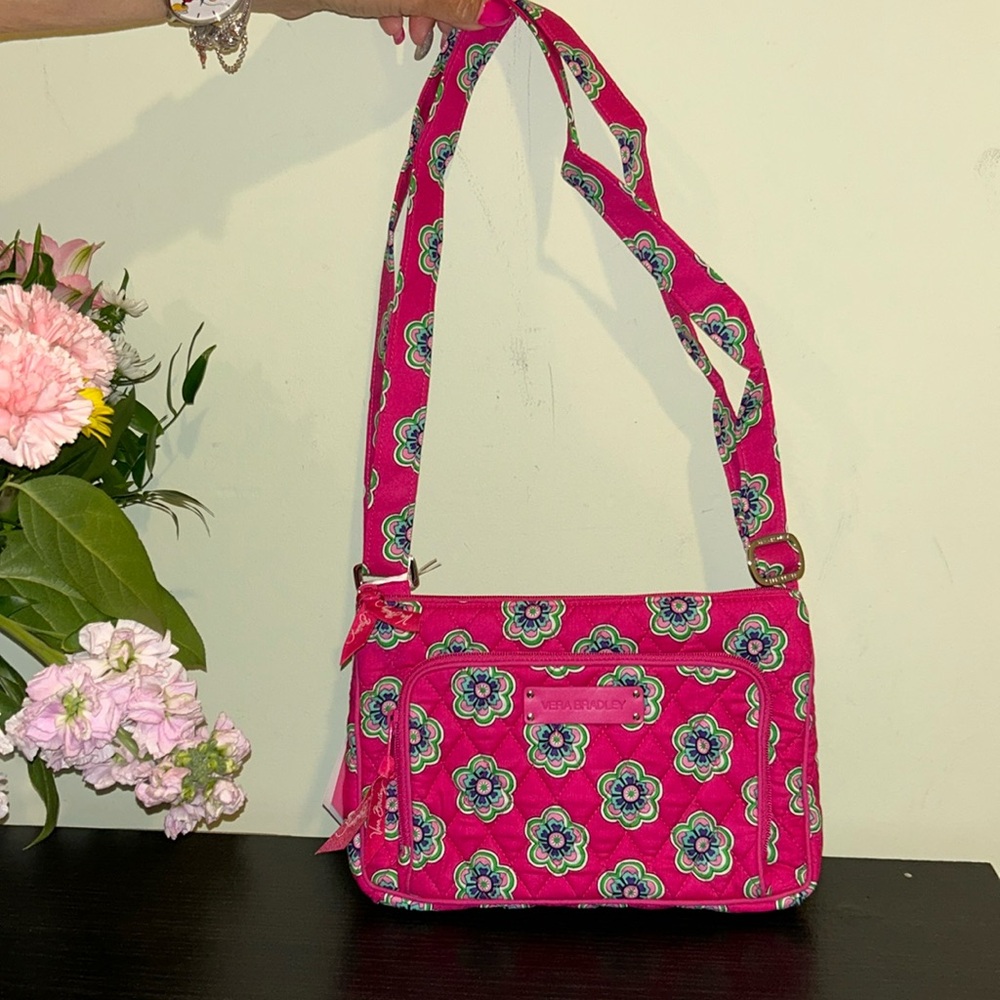 Vera Bradley little hipster pink swirls flowers
